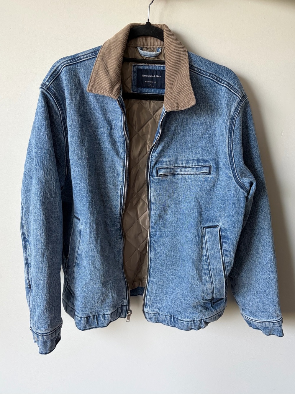 Men’s Small Abercrombie & Fitch Denim Jacket with Accent Collar